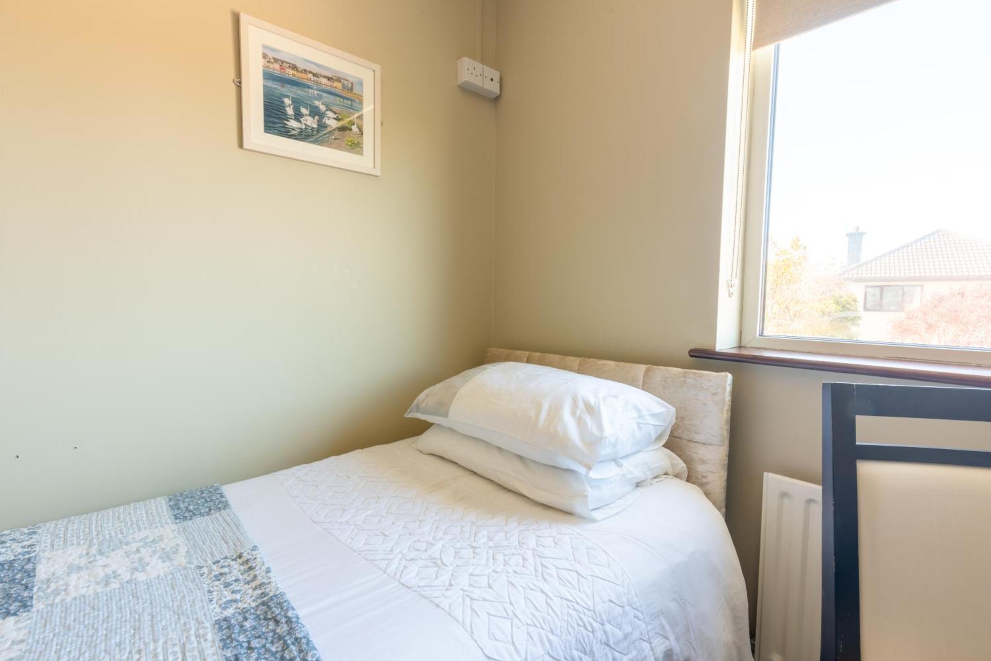 Hotel Avalon House Galway Esterno foto