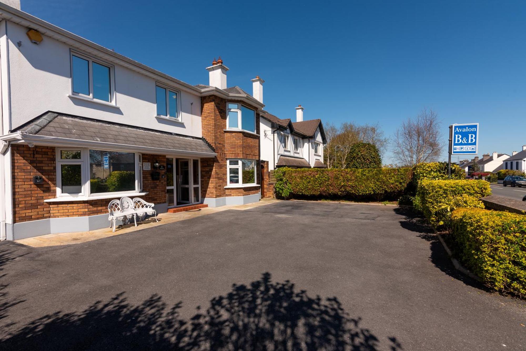 Hotel Avalon House Galway Esterno foto