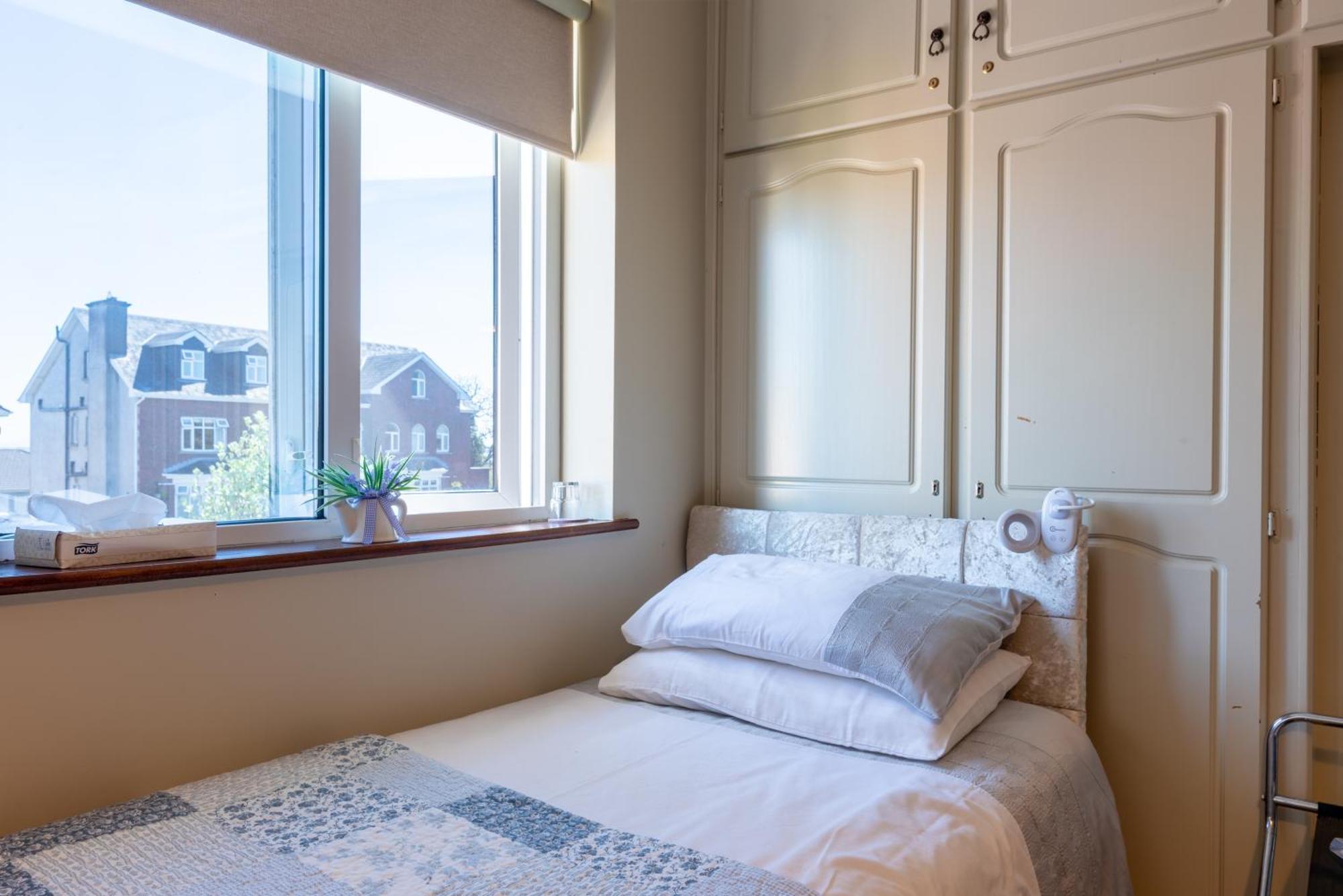 Hotel Avalon House Galway Esterno foto